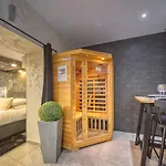 L\'Eden Love - Jacuzzi / Sauna